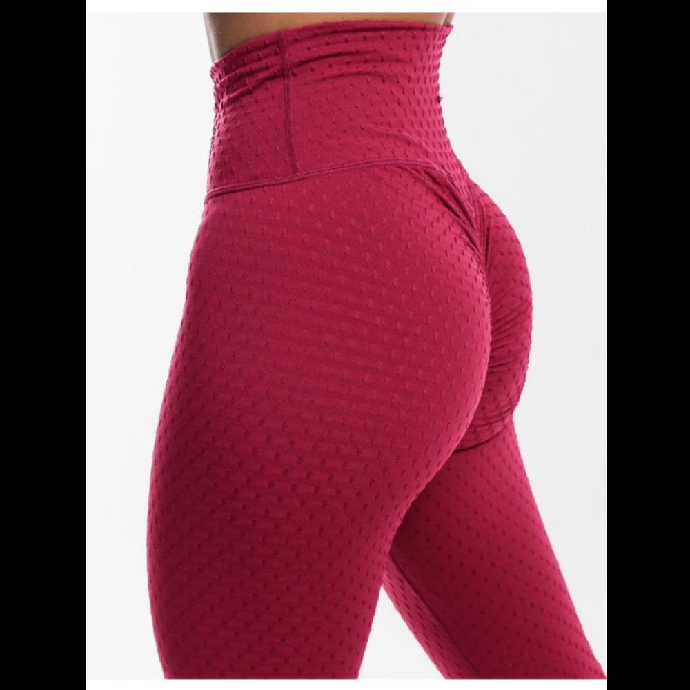 ECHT Swift Scrunch Leggings
